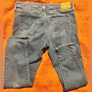 Levis 711 skinny jeans Women's size 32